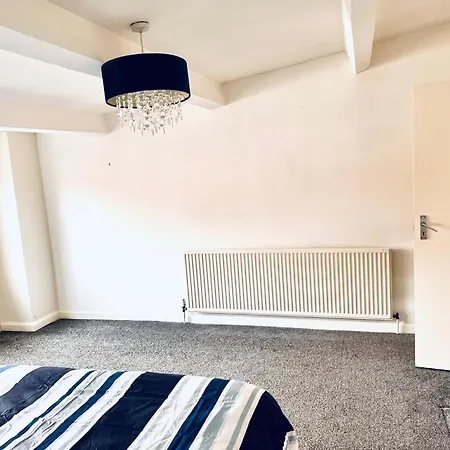 Guest house Private Close To Leeds And Centre